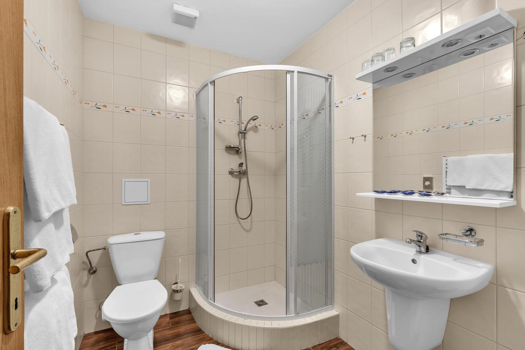 Hotel Za Vodou Dvůr Králové nad Labem Zewnętrze zdjęcie